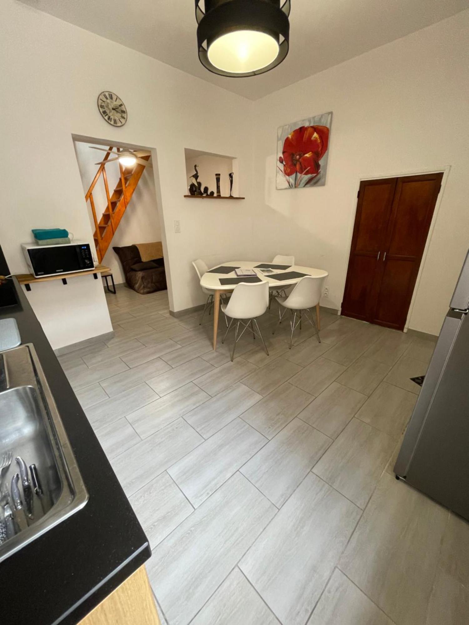 Chez Sonou , Centre Apartment Nîmes